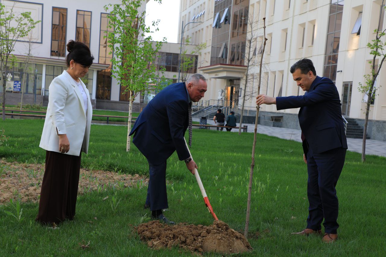 “Yurt taraqqiyoti yo‘lida birlashaylik” shiori ostida “Zakovat” intellektual o‘yini bo‘lib o‘tdi