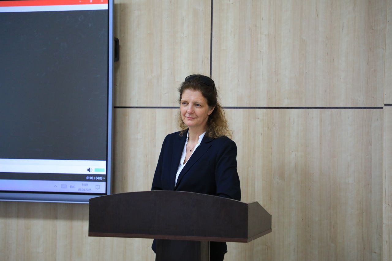 Xalqaro ilmiy-amaliy konferensiya doirasida seminar-trening tashkil etildi