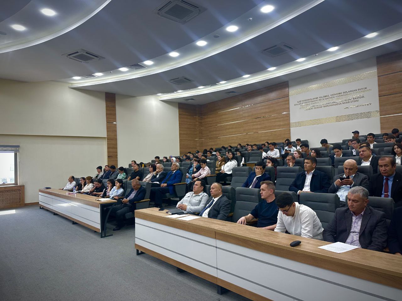 Toshkent arxitektura-qurilish universitetida “Yashil qurilish” mavzusida davra suhbati bo‘lib o‘tdi