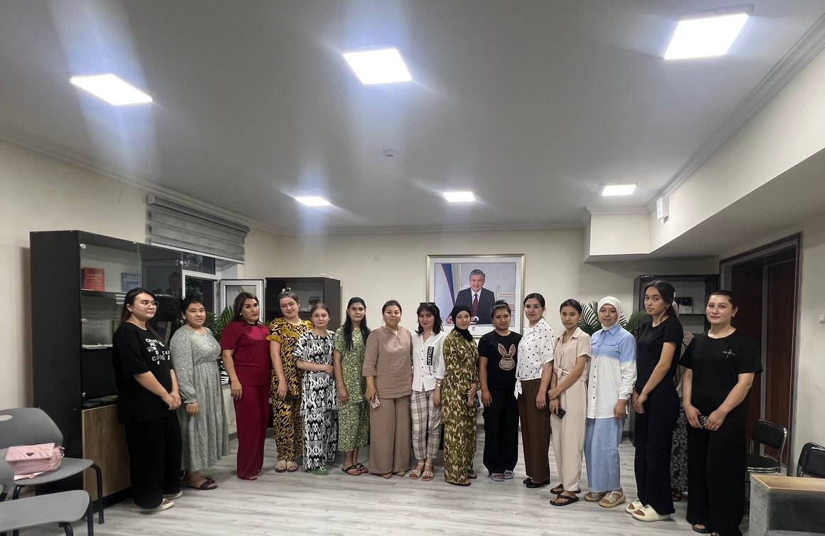 "O'quvchi va talaba qizlarga nisbatan tazyiq o'tkazish yoki zo'ravonlik sodir etish holatlarini oldini olishga qaratilgan" psixologik tadbir tashkil etildi