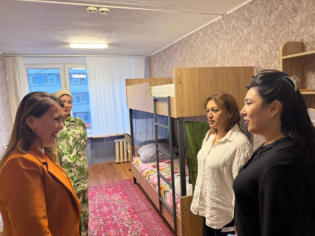 TAQU prorektori D.Mirjalilova 2025-yil iyun oyida Belarus Milliy Texnik Universitetida tahsil olayotgan o‘zbekistonlik talabalar bilan uchrashdi