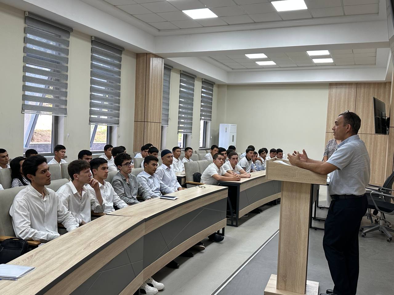 Toshkent arxitektura-qurilish universiteti Qurilish fakultetida “Korrupsiya – kelajakka tahdid” mavzusida davra suxbati tashkil etildi.