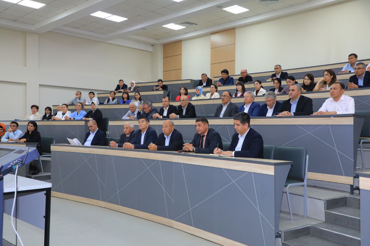 Prezident farmoni mazmuni universitet jamoasiga yetkazildi