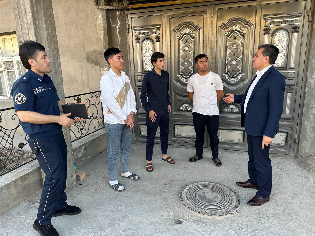 Toshkent arxitektura-qurilish universiteti rahbariyati talabalarning yashash sharoitini o‘rgandi