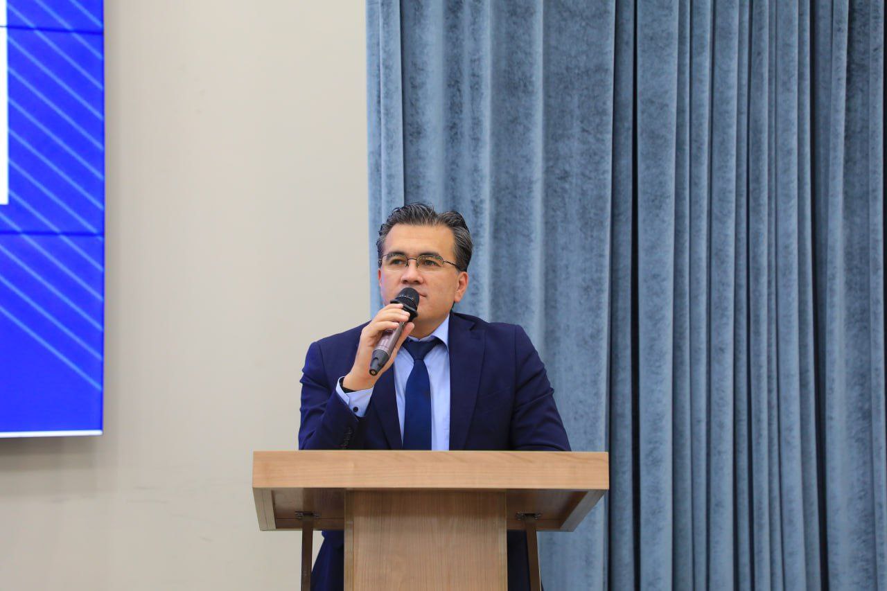 "Rektor va yoshlar uchrashuvi"