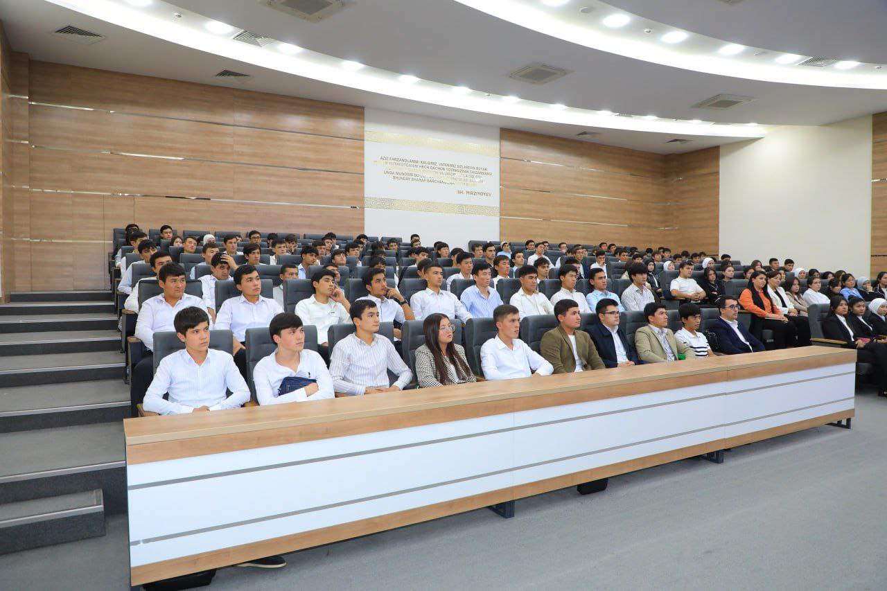 "Rektor va yoshlar uchrashuvi"