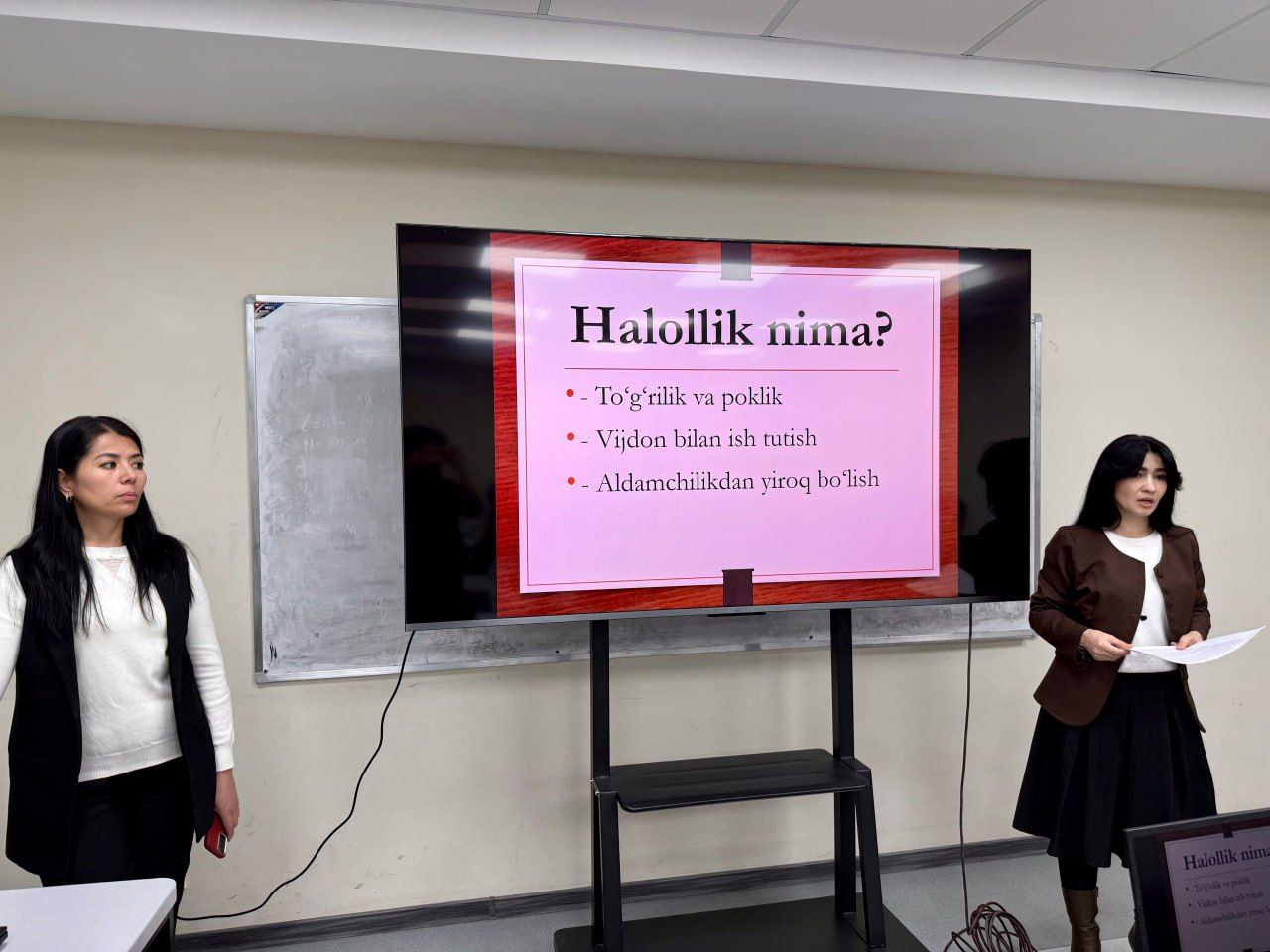 Toshkent arxitektura-qurilish universitetida “Halollik soati” nomli interaktiv suhbat tashkil etildi