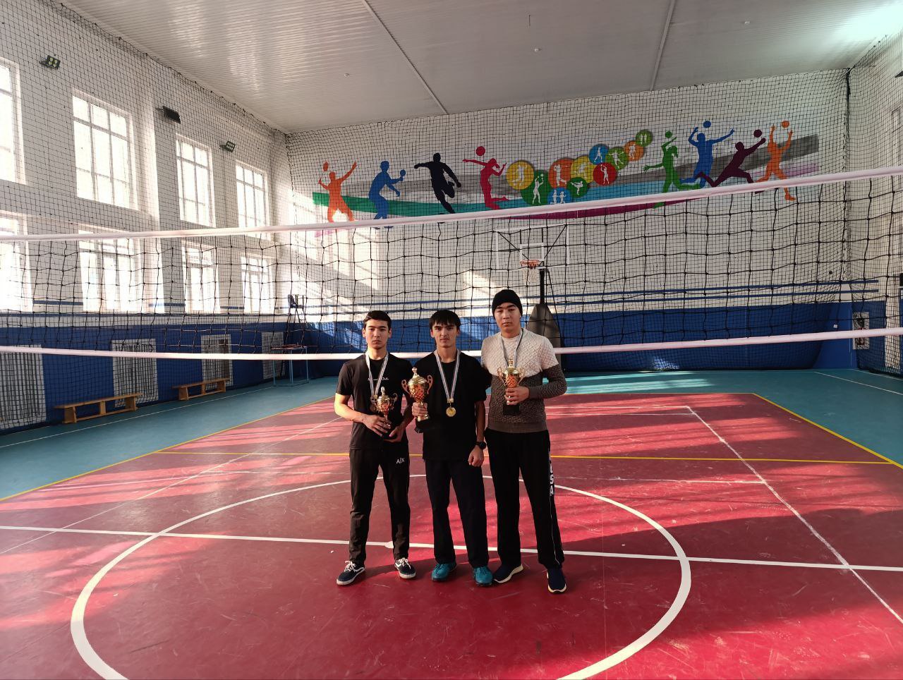 Yangi Oʻzbekiston Olimpiya choʻqqilari” va “Talabalar ligasi” doirasida badminton sport turi musobaqasi bo‘lib o‘tdi