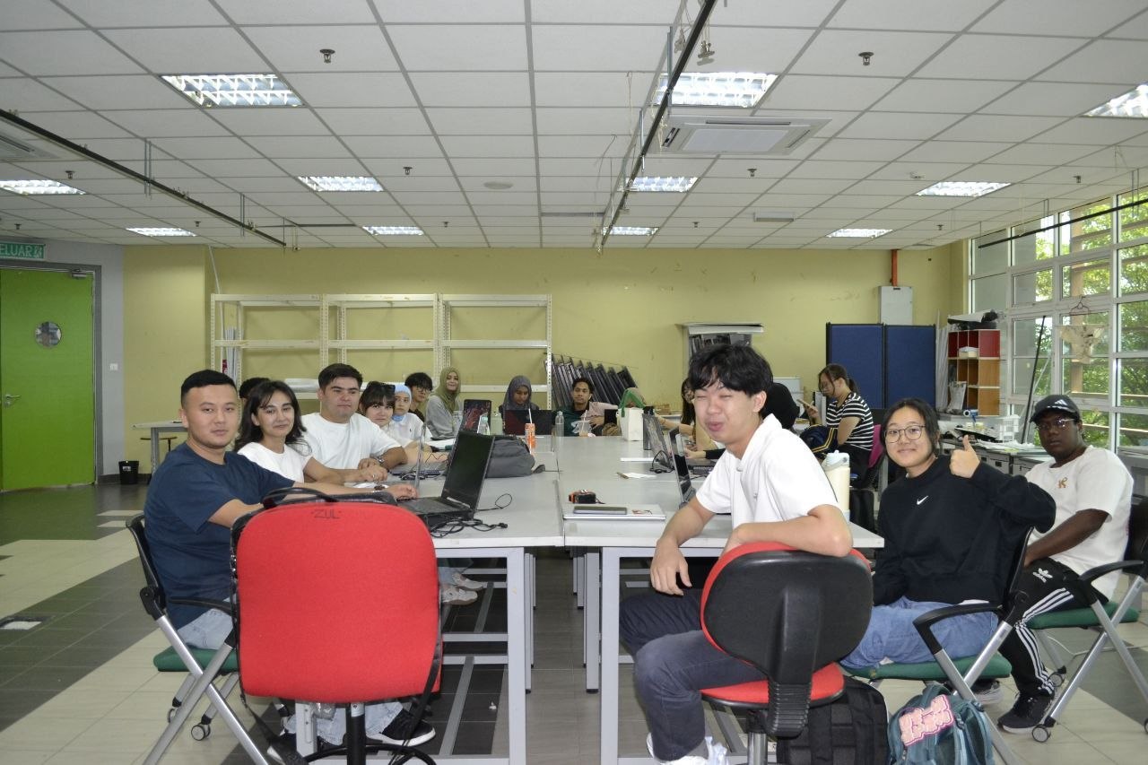 TAQU talabalari ayni kunlarda Malaya universitetida “Measured Drawing Practice” dasturi doirasida malakaviy amaliyot o‘tamoqda